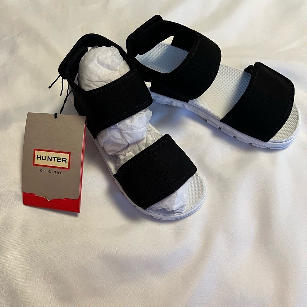 Hunter Sandles 